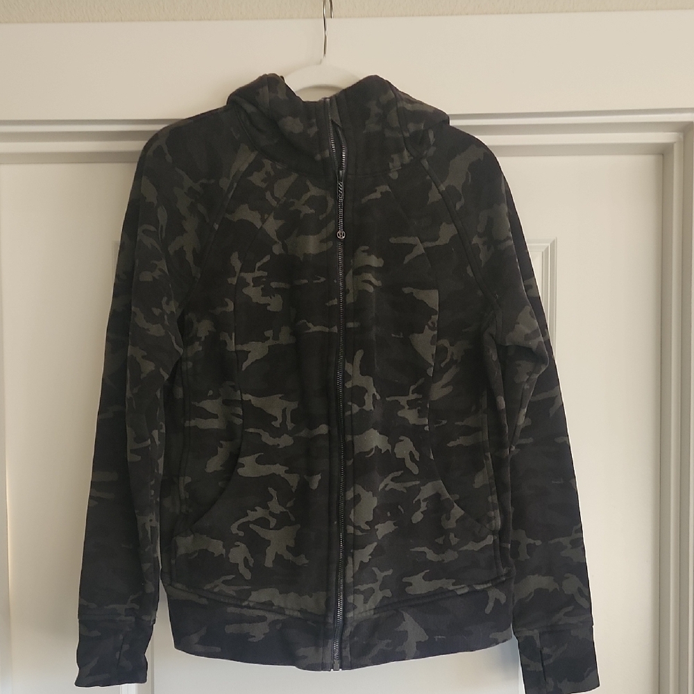 Lululemon Camo Hoodie Size 12